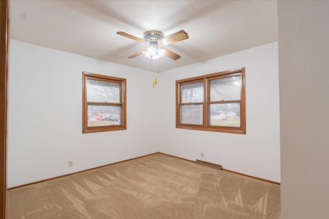 Tiny photo for 625 Bradley Drive, Bloomington, IL 61701 (MLS # 12543522)