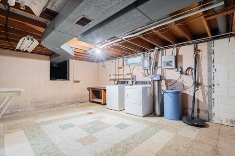 Tiny photo for 625 Bradley Drive, Bloomington, IL 61701 (MLS # 12543522)