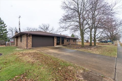 Tiny photo for 625 Bradley Drive, Bloomington, IL 61701 (MLS # 12543522)