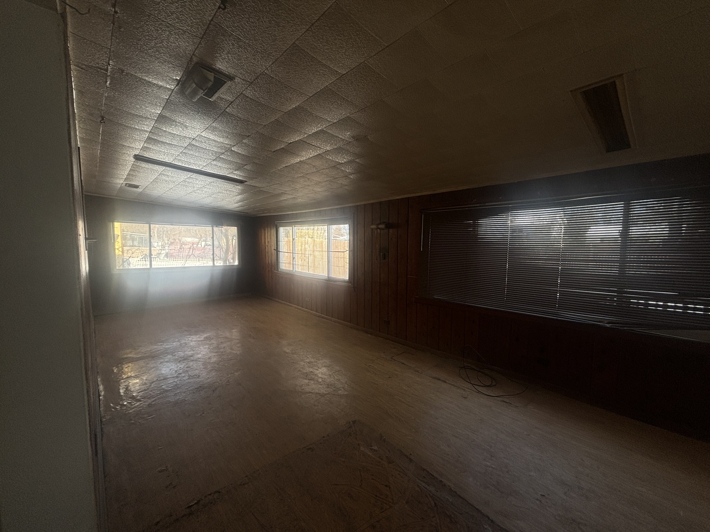 16431 Spaulding Avenue