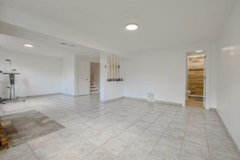 Tiny photo for 819 Robinson Avenue, Streamwood, IL 60107 (MLS # 12481378)