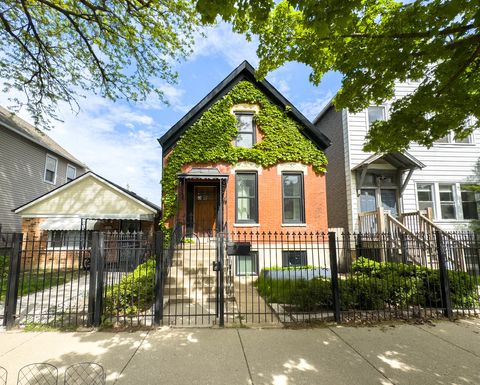 1633 N Fairfield Avenue Chicago IL 60647