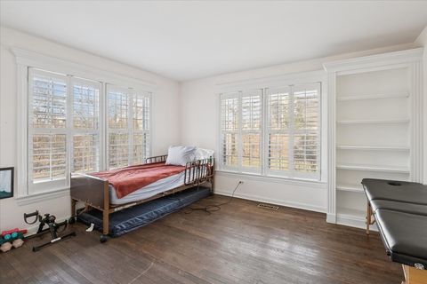 Tiny photo for 58 E Laurel Avenue, Lake Forest, IL 60045 (MLS # 12575330)