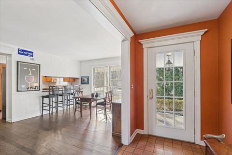 Tiny photo for 58 E Laurel Avenue, Lake Forest, IL 60045 (MLS # 12575330)