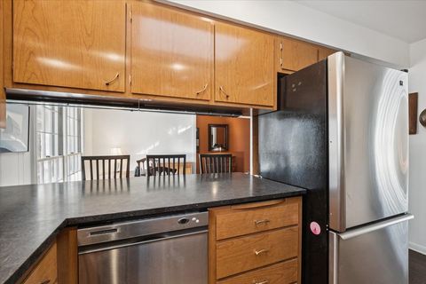 Tiny photo for 58 E Laurel Avenue, Lake Forest, IL 60045 (MLS # 12575330)