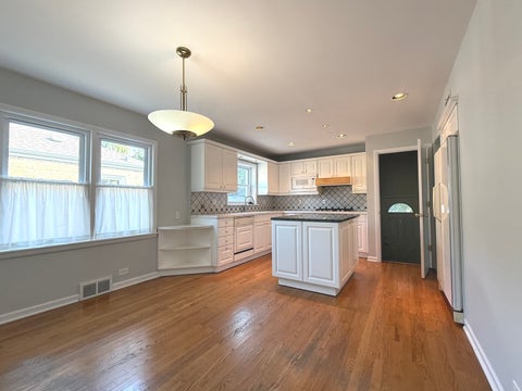Tiny photo for 9427 S Harding Avenue, Evergreen Park, IL 60805 (MLS # 12734347)