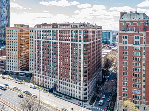 Tiny photo for 3750 N Lake Shore Drive #2C, Chicago, IL 60613 (MLS # 12464310)