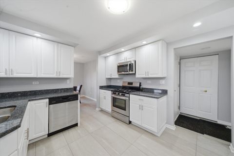 Tiny photo for 259 Millers Crossing, Itasca, IL 60143 (MLS # 12583789)