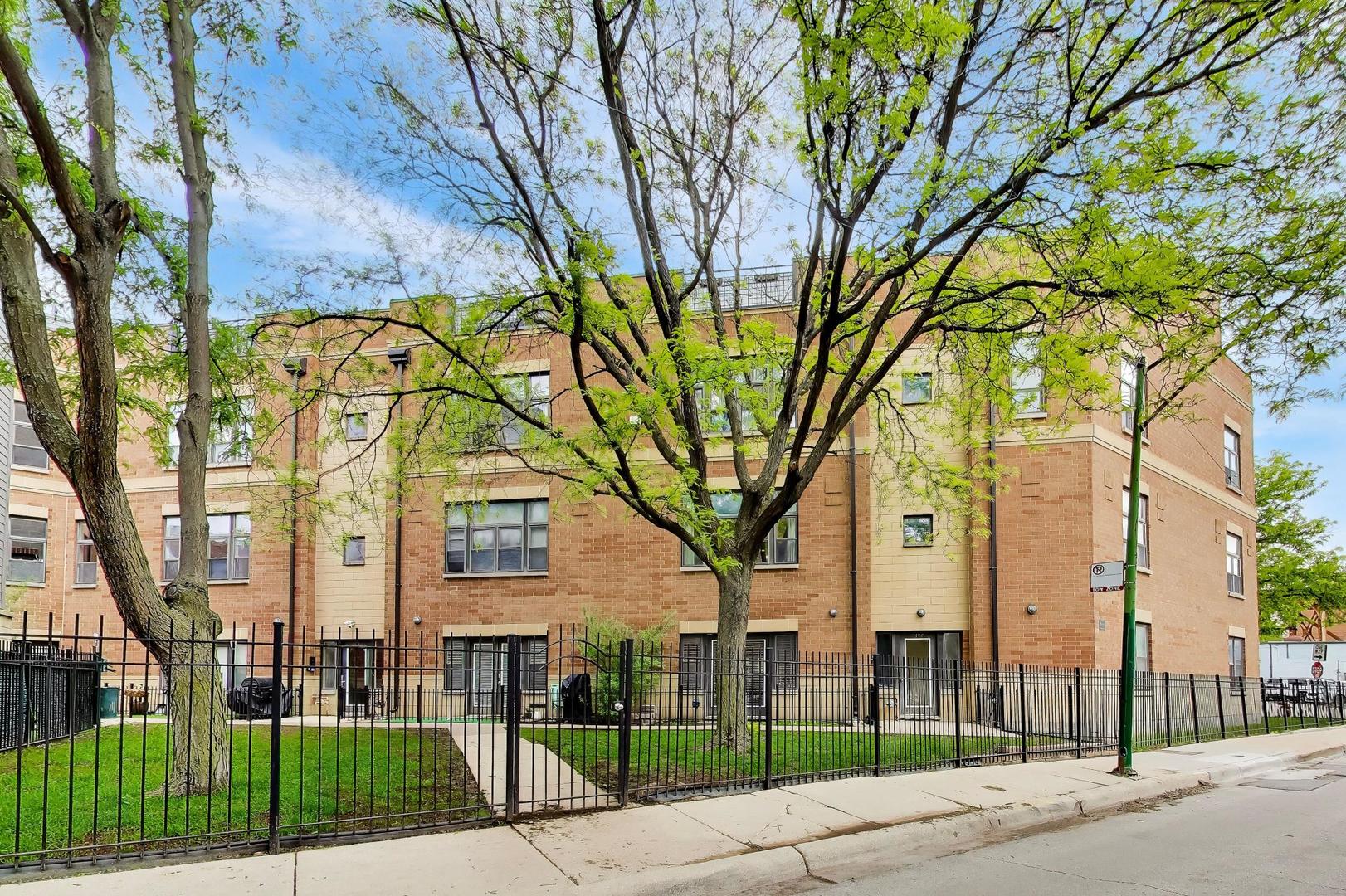 2300 W Bloomingdale Avenue B