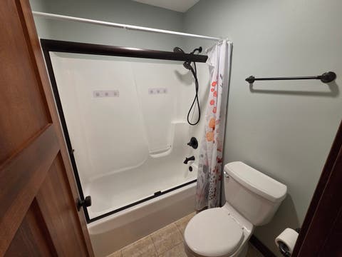 Tiny photo for 6809 RIDGES Court, Bettendorf, IA 52722 (MLS # 12724618)
