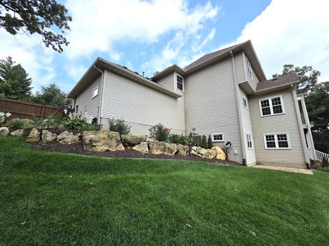 Tiny photo for 6809 RIDGES Court, Bettendorf, IA 52722 (MLS # 12724618)