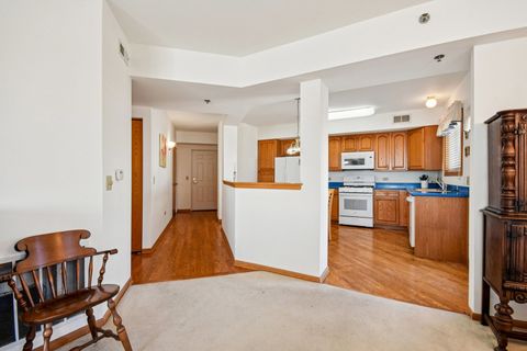Tiny photo for 10720 S Washington Street #406, Oak Lawn, IL 60453 (MLS # 12555896)