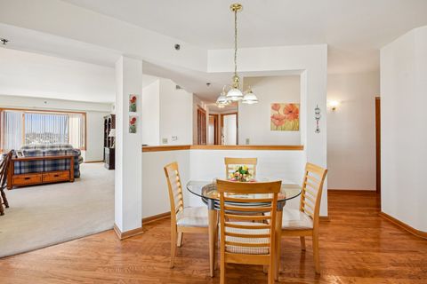 Tiny photo for 10720 S Washington Street #406, Oak Lawn, IL 60453 (MLS # 12555896)