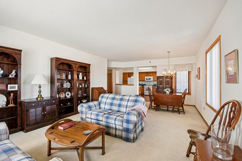 Tiny photo for 10720 S Washington Street #406, Oak Lawn, IL 60453 (MLS # 12555896)