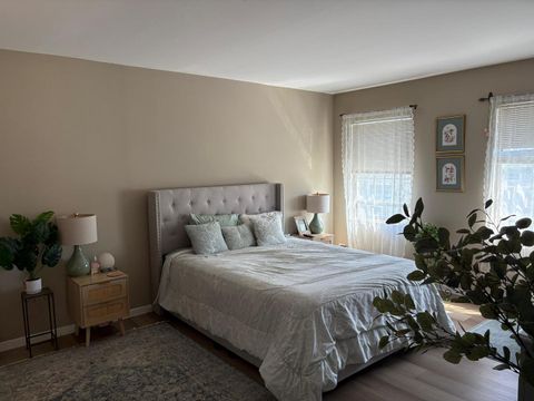 Tiny photo for 511 East Avenue #511, Streamwood, IL 60107 (MLS # 12629593)