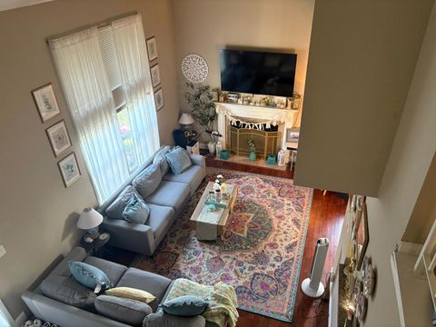 Tiny photo for 511 East Avenue #511, Streamwood, IL 60107 (MLS # 12629593)