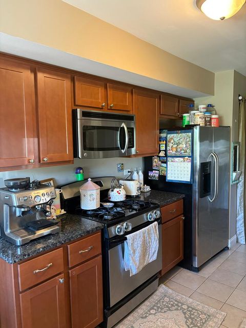 Tiny photo for 511 East Avenue #511, Streamwood, IL 60107 (MLS # 12629593)