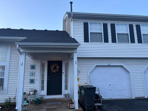 Photo of 511 East Avenue #511, Streamwood, IL 60107 (MLS # 12629593)