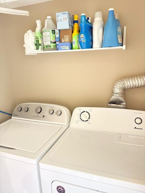Tiny photo for 511 East Avenue #511, Streamwood, IL 60107 (MLS # 12629593)