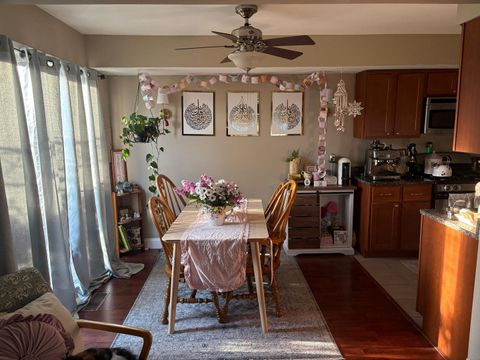 Tiny photo for 511 East Avenue #511, Streamwood, IL 60107 (MLS # 12629593)