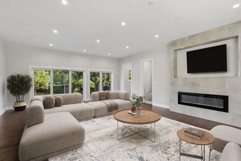 Tiny photo for 1744 Walnut Circle, Northbrook, IL 60062 (MLS # 12583639)