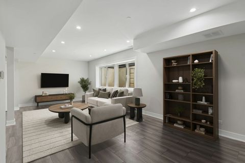 Tiny photo for 1744 Walnut Circle, Northbrook, IL 60062 (MLS # 12583639)