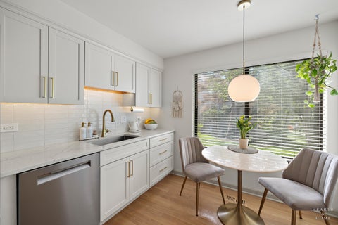 Tiny photo for 70 Cedar Ridge Rdg #C, Lake Barrington, IL 60010 (MLS # 12742614)