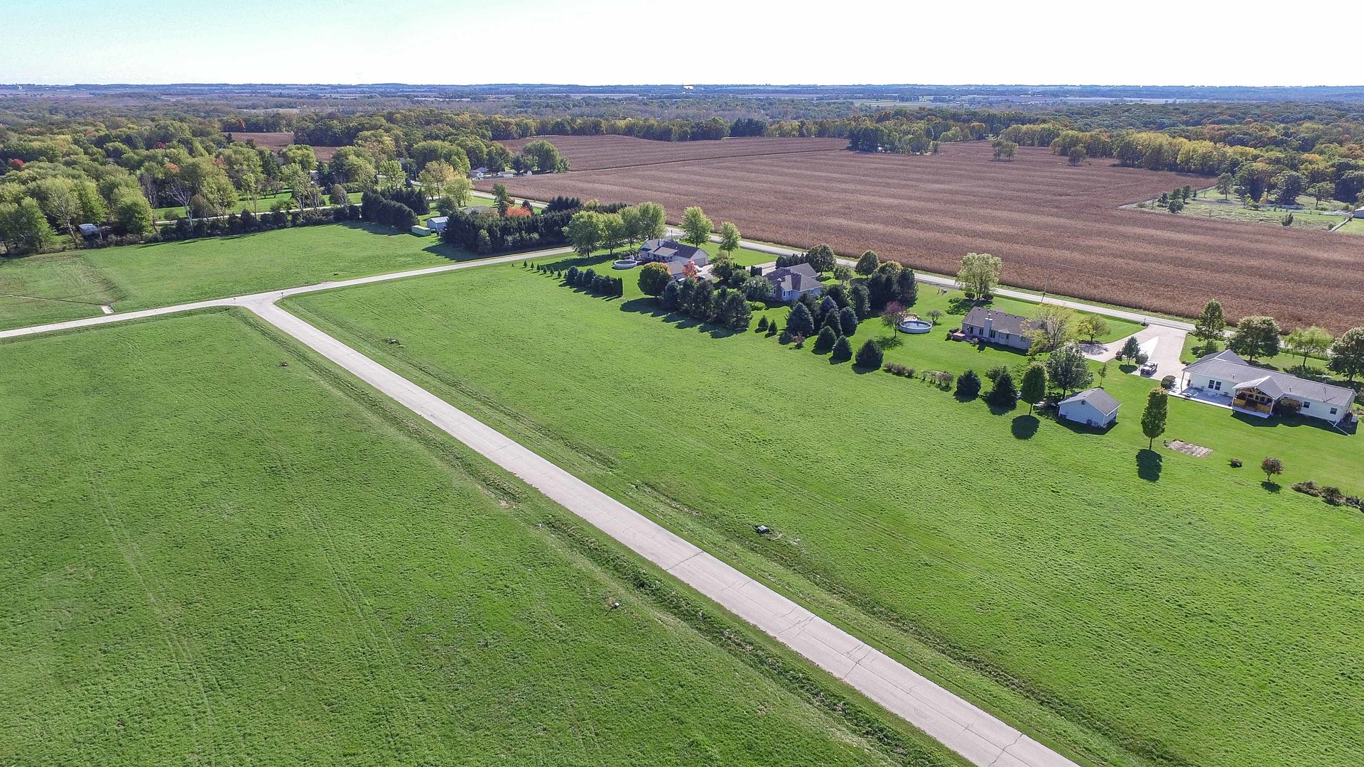 2420 N 4210th Road