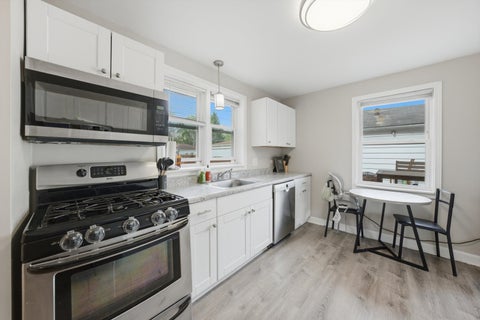 Tiny photo for 3231 W 99th Street, Evergreen Park, IL 60805 (MLS # 12717266)