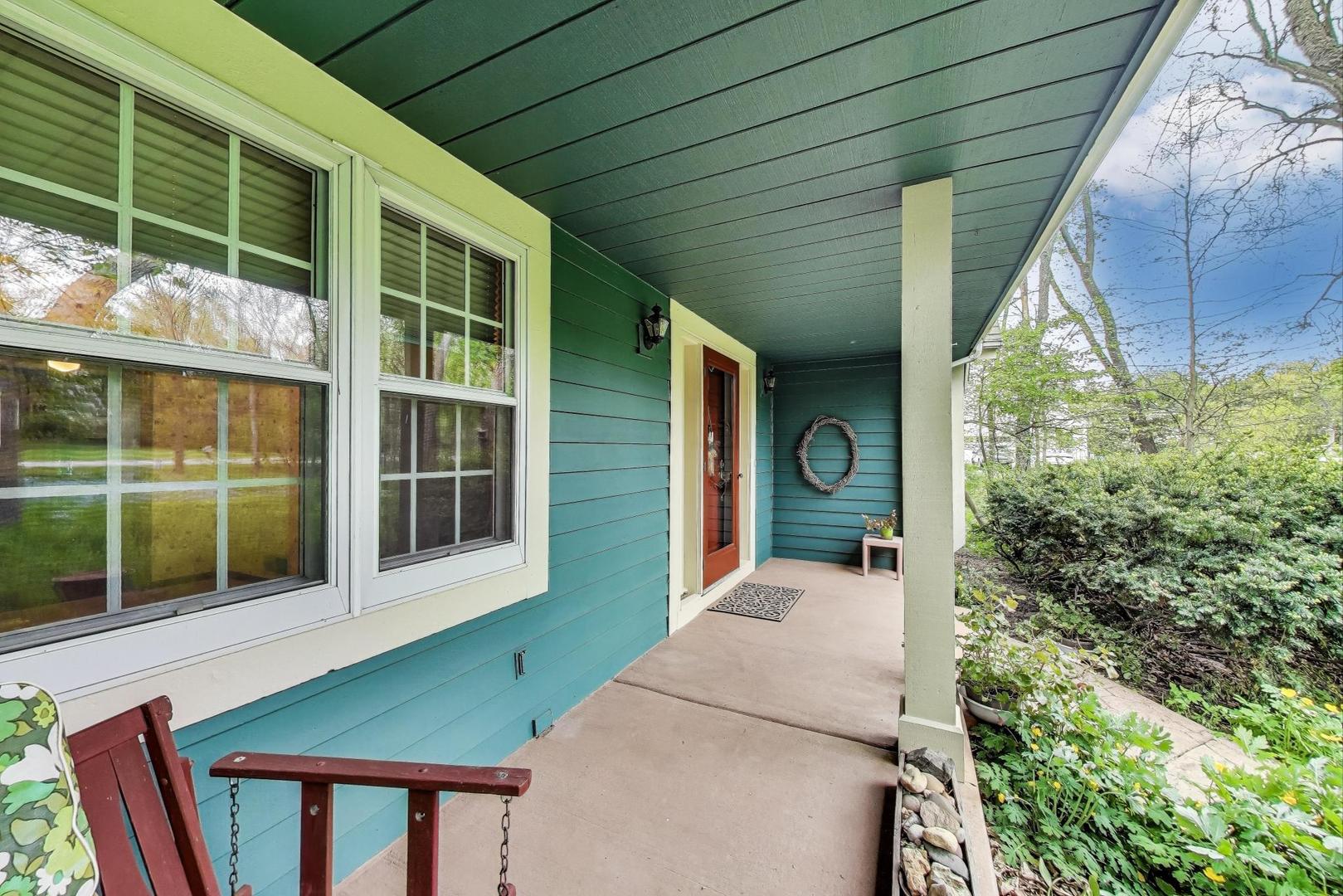 4810 N Waltshire Lane