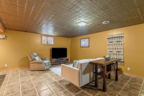 Tiny photo for 304 Manchester Avenue, Batavia, IL 60510 (MLS # 12497174)