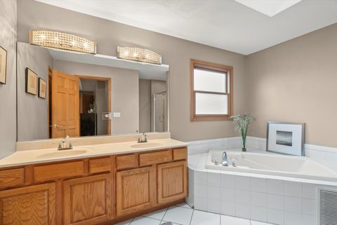 Tiny photo for 304 Manchester Avenue, Batavia, IL 60510 (MLS # 12497174)