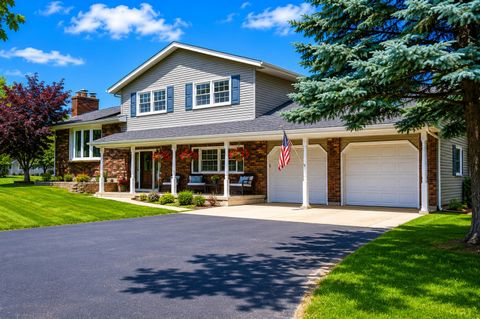 Photo of Sterling, IL 61081 (MLS # 12658034)