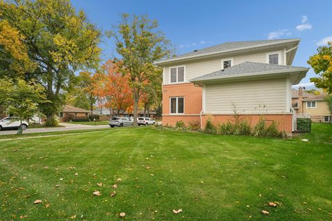 Tiny photo for 1133 Fortuna Avenue, Park Ridge, IL 60068 (MLS # 12512566)