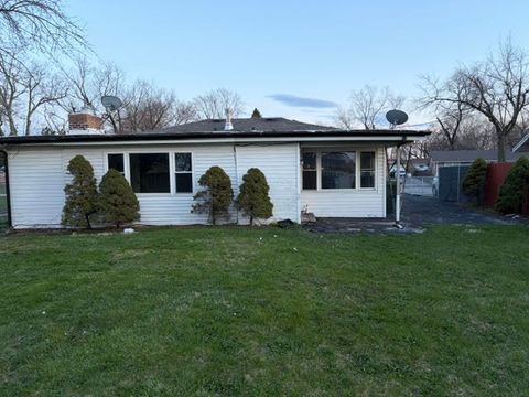 Tiny photo for 3036 Sussex Avenue, Markham, IL 60428 (MLS # 12619432)