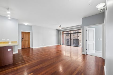Tiny photo for 3300 W Irving Park Road #A3, Chicago, IL 60618 (MLS # 12612314)