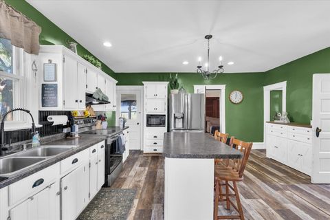 Tiny photo for 727 E 500n Road, Gibson City, IL 60936 (MLS # 12385249)