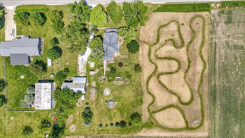 Tiny photo for 727 E 500n Road, Gibson City, IL 60936 (MLS # 12385249)