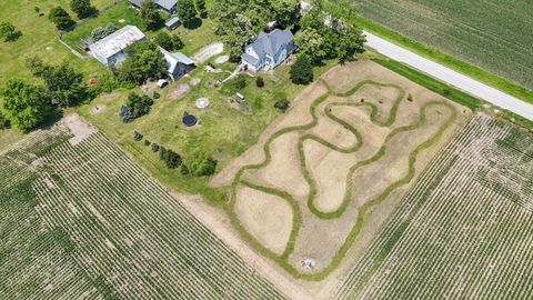 Tiny photo for 727 E 500n Road, Gibson City, IL 60936 (MLS # 12385249)