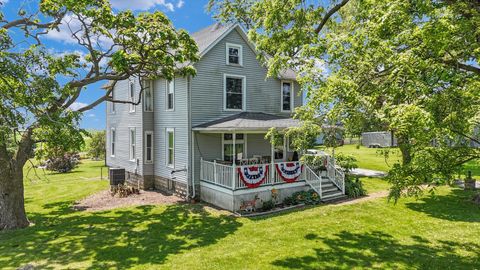 Tiny photo for 727 E 500n Road, Gibson City, IL 60936 (MLS # 12385249)