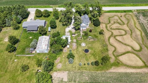 Tiny photo for 727 E 500n Road, Gibson City, IL 60936 (MLS # 12385249)