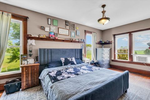 Tiny photo for 727 E 500n Road, Gibson City, IL 60936 (MLS # 12385249)