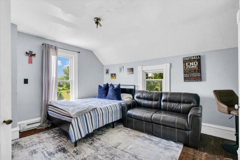 Tiny photo for 727 E 500n Road, Gibson City, IL 60936 (MLS # 12385249)