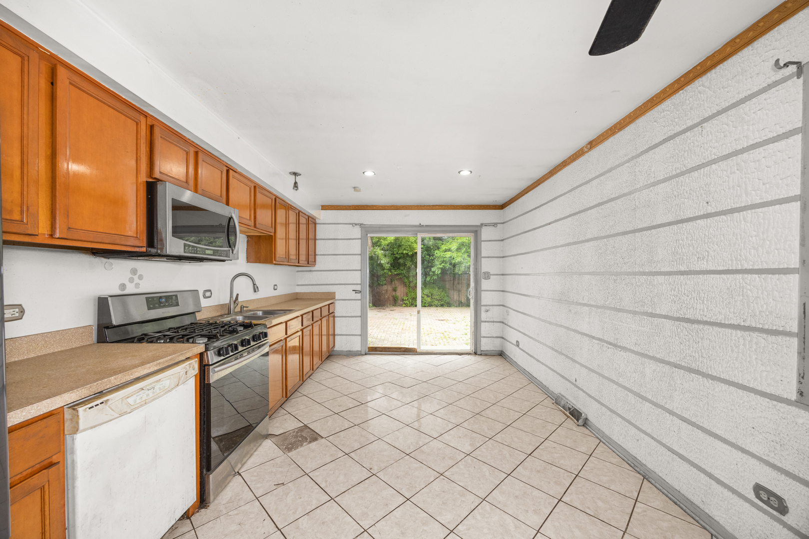 16465 Terry Lane