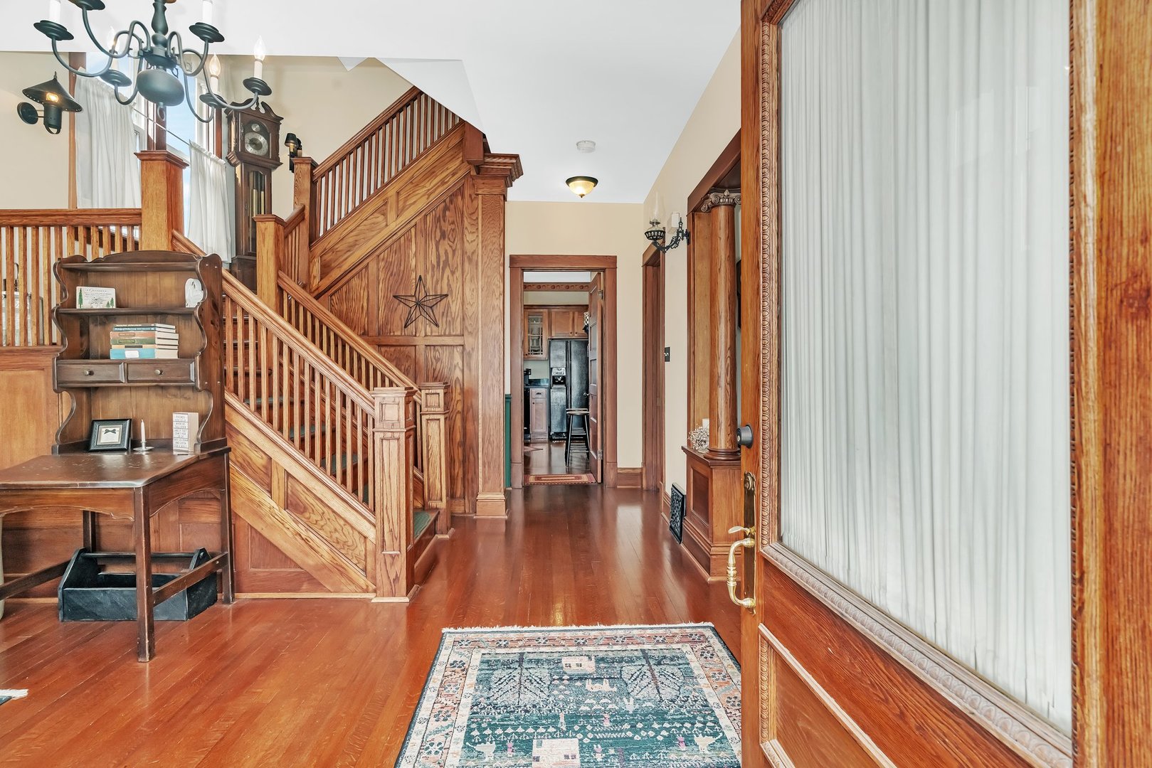 313 N Raynor Avenue