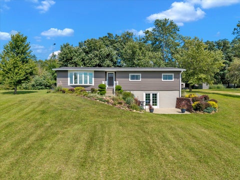 Photo of 19310 Acker Road, Fulton, IL 61252 (MLS # 12744570)