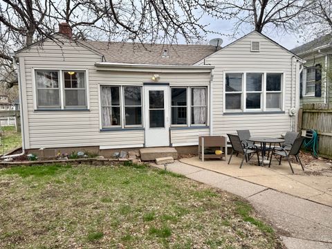 Tiny photo for 4512 18th Avenue, Rock Island, IL 61201 (MLS # 12613567)
