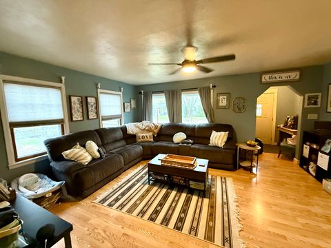 Tiny photo for 4512 18th Avenue, Rock Island, IL 61201 (MLS # 12613567)