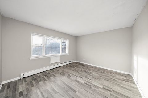 Tiny photo for 7854 S South Shore Drive #313, Chicago, IL 60649 (MLS # 12529692)
