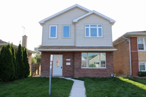 A home in Stone Park